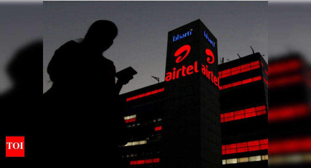 Airtel again pips Jio in mobile customer addition in October, country's telecom base rises to 1.17 billion - Vimarsana News
