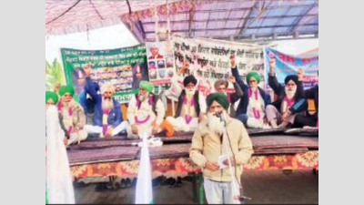 Hunger strike on Kisan Diwas