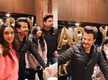 
Anil Kapoor celebrates his birthday with 'Jug Jugg Jeeyo' co-stars Varun Dhawan and Kiara Advani

