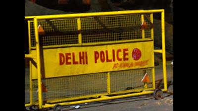 Delhi: Eight injured as DTC bus rams half a dozen vehicles