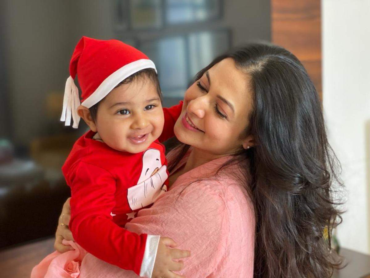 Puur Hubert Hudson Reproduceren Santa came early to my house this year as my son: Koel Mallick | Bengali  Movie News - Times of India