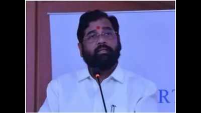 Maharashtra minister Eknath Shinde suffers minor injury in car accident