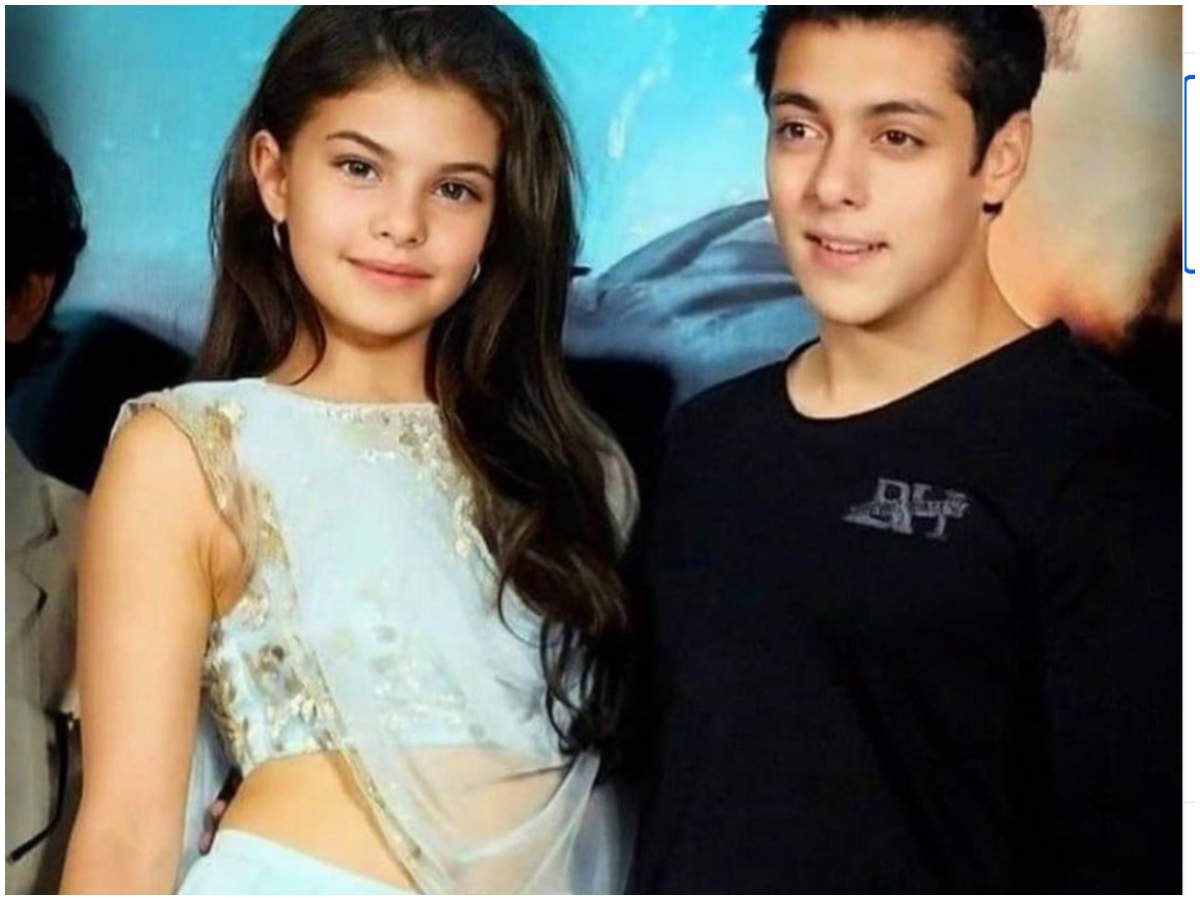 Jacqueline Fernandez Wishes Salman Khan For His Birthday Using The Adorable Baby Filter Hindi Movie News Times Of India