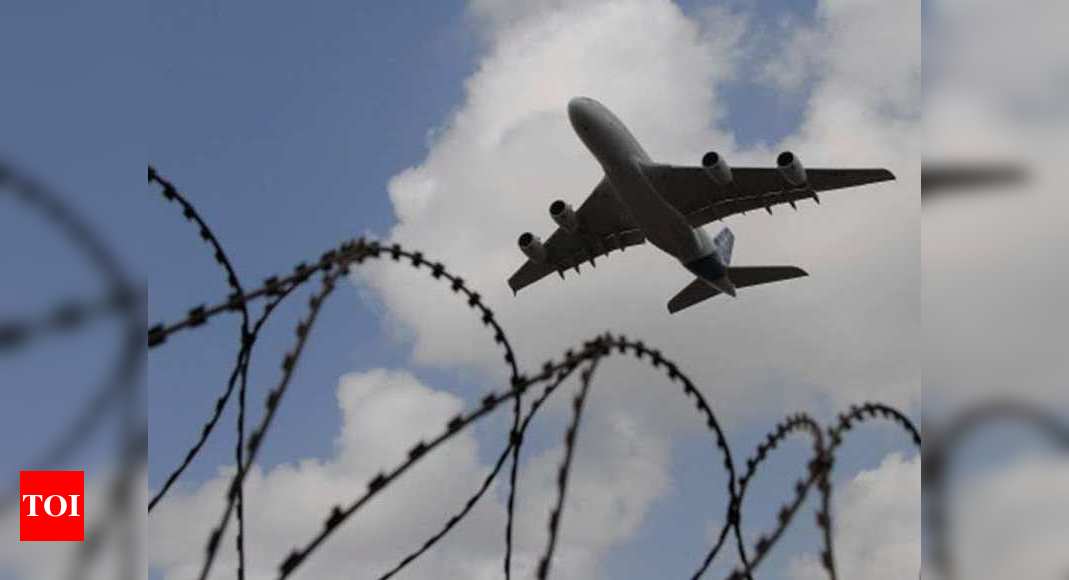 Don’t fly in Chinese nationals, Centre informally tells airlines – Times of India