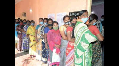 Karnataka: Above-par turnout in rural areas amid pandemic fear surprises all