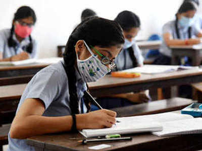 Board exams 2021: Schools to call board examinees to campus for project submission