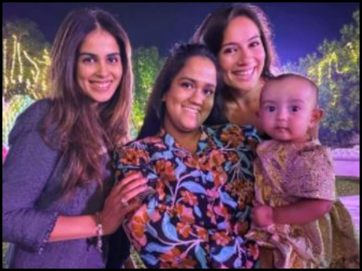 Genelia D Souza Shares An Aww Dorable Picture With Arpita Khan Sharma From Ayat And Salman Khan S Birthday Celebration Hindi Movie News Times Of India