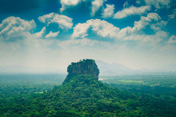 Climb Pidurangala Rock