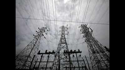 Power supply to 96 houses on the banks of Selvampathy Tank cut