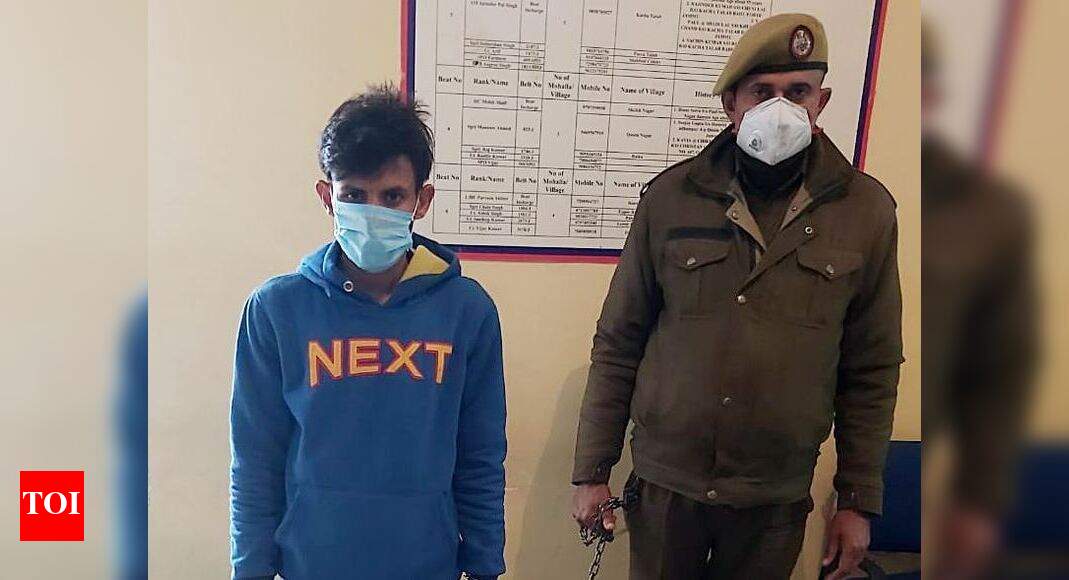 Lashkar operative arrested with grenades in Jammu | India News - Vimarsana News