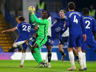 Chelsea, stung by Arsenal defeat, held 1-1 by Aston Villa