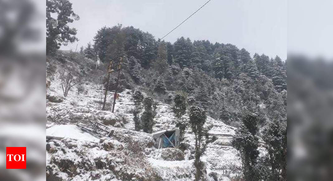 Mussoorie gets season's first snowfall Dehradun News Times of India