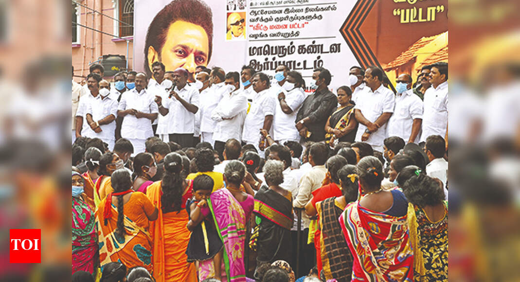 DMK-led protest brings MGR Nagar to standstill | Chennai News - Times ...