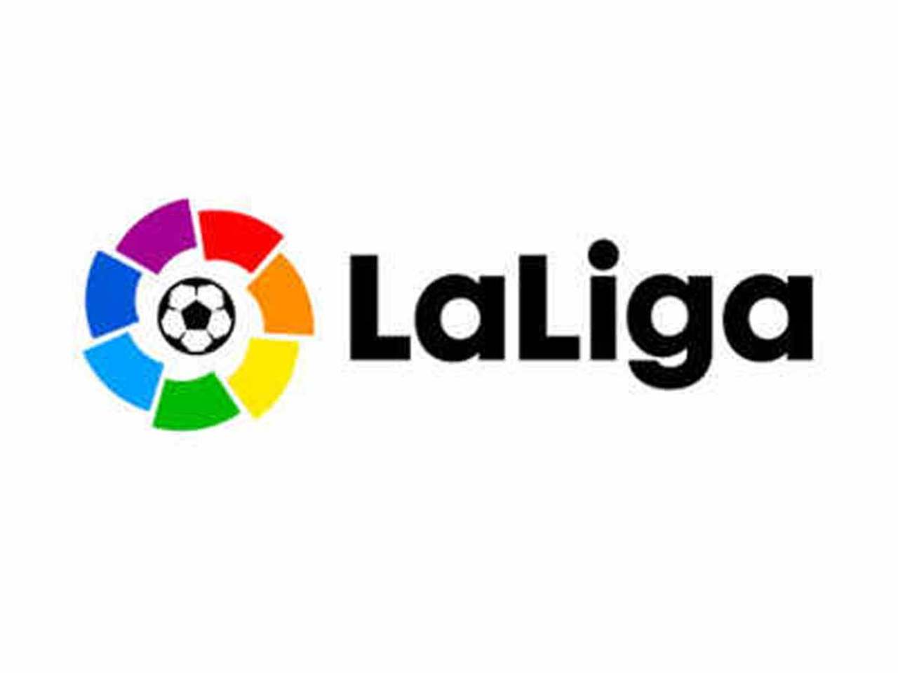 La Liga jerseys (2017–) - Fonts In Use