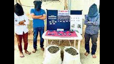 Contraband worth Rs 10 lakh seized in Secunderabad, three held