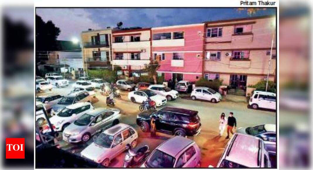 Chandigarh Residents unhappy as visitors to Sector 8 market cause