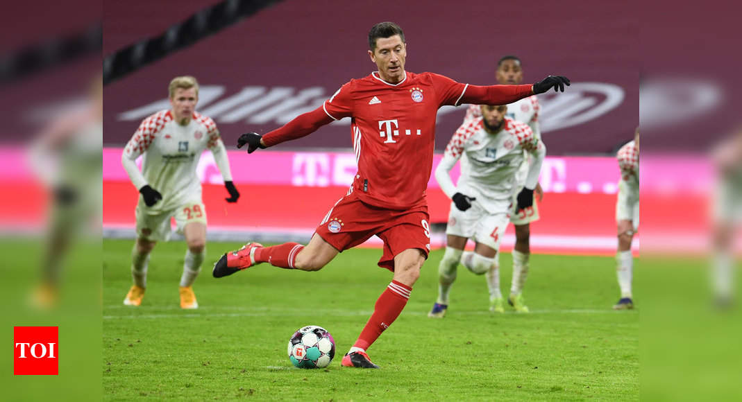 Robert Lewandowski Nets Twice As Bayern Munich Roar Back To Floor Mainz Football News Breking News Today