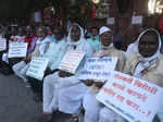 Farmers continue protest amid rain, cold