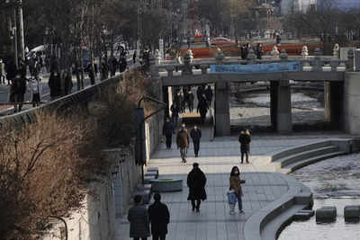 South Korea population falls for first time