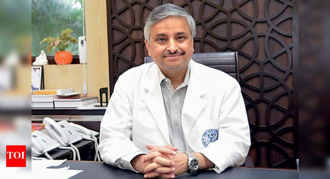 Delhi: Will take vaccine at the earliest, says Randeep Guleria - Times of India