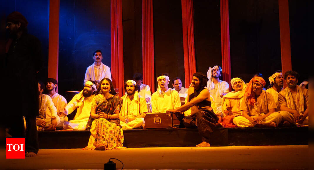 Theatre Swatantra Theatre held Swatantra Rang Hindi Theater Festival Pune News Times of India