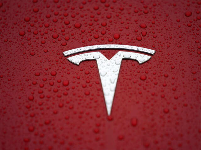 Tesla hits record high in first trading session of 2021 Tesla hits record high in first trading session of 2021