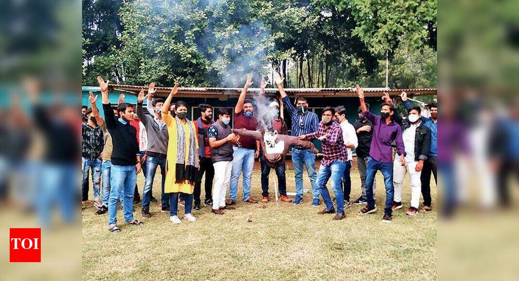MSUSU threatens BCA on ground use | Vadodara News - Times of India