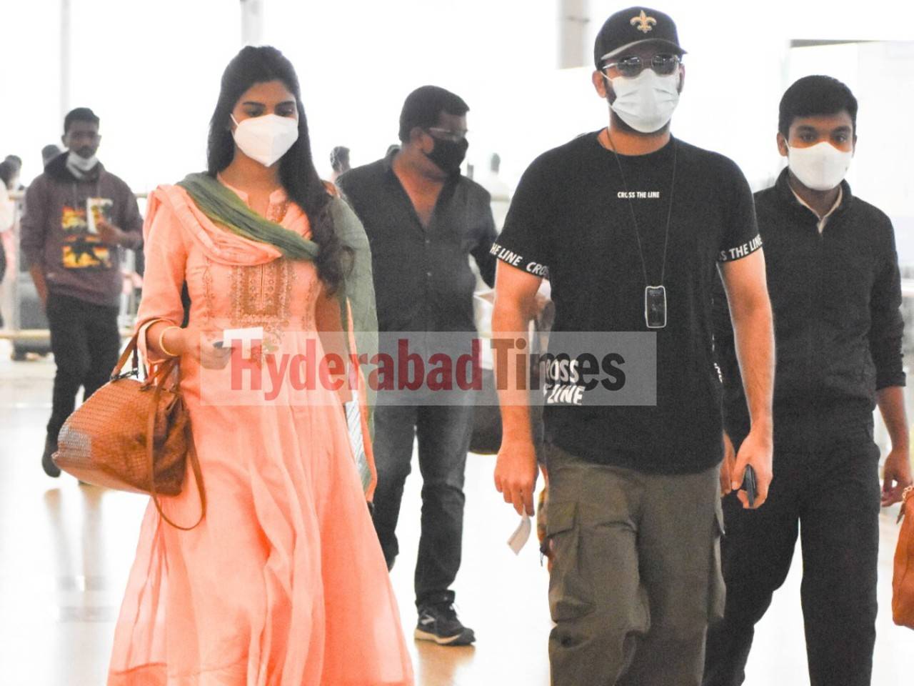 Ranveer Singh clicked with family at the airport showcasing his quirky style