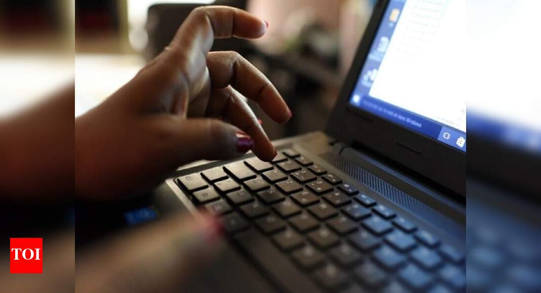 How India lost $2.8 billion to internet shutdowns in 2020 - Vimarsana News