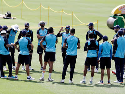 Gambhir wants India to take advantage of Australia's 'vulnerable' batting line-up