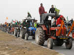 Farmers hold tractor rally at Delhi borders