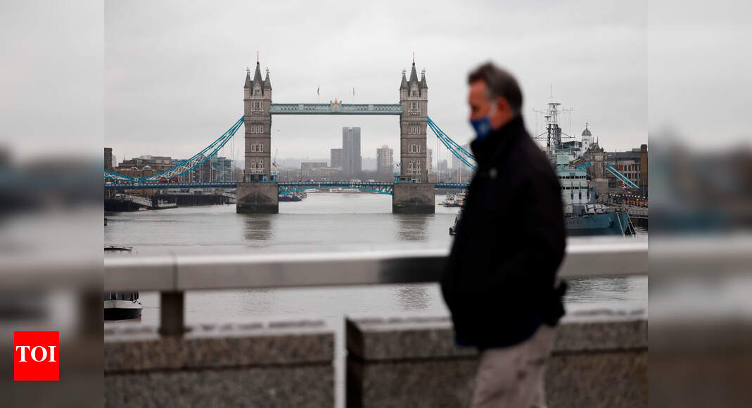 UK Coronavirus cases: UK reports 52,618 new Covid-19 cases, 1,162 deaths | World News - Times of ...