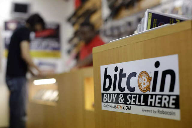 Bitcoin slides more than 5% after topping $40,000 for first time Bitcoin slides more than 5% after topping $40,000 for first time