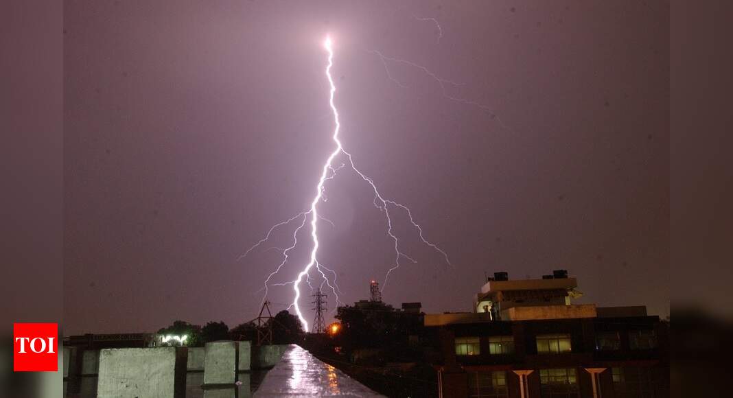1,771 lightning deaths in Financial Year '20, says report | India News ...