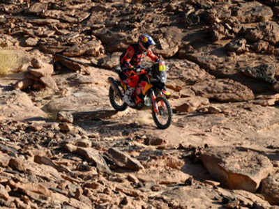 Toby Price takes Dakar motorcycle lead at halfway stage