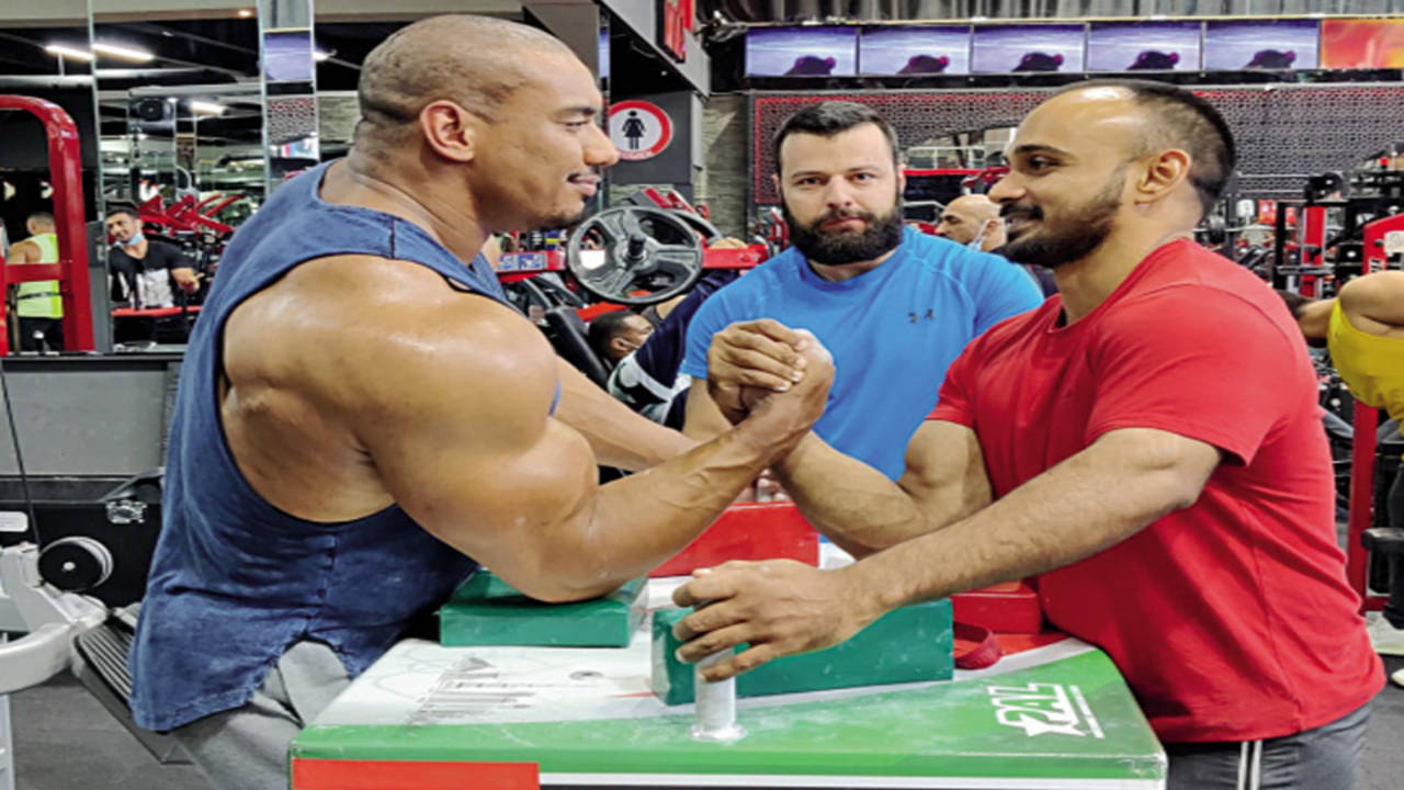 Kochi-based arm wrestler beats 'world's strongest bodybuilder