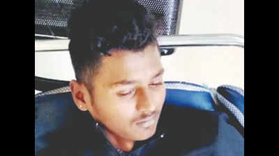 Bengaluru: 26-year-old thief escapes with handcuffs, shot at three days later