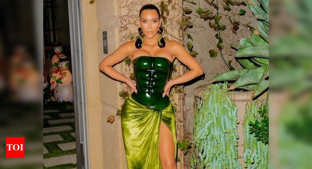 Kim Kim Kardashian Begins 2021 With Plant Based Diet Times Of India