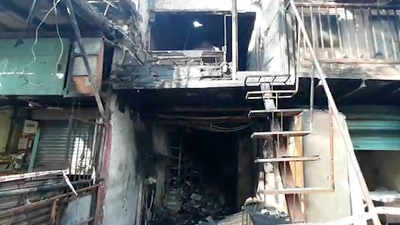 Thane: 7 injured in fire at an auto spare shop in Wagle estate