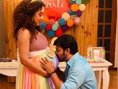 Srinish Aravind pays a surprise visit to Pearle's baby shower; watch video