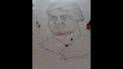 Four students from NIFT-TEA create portrait of Swami Vivekananda using pointillism on his birthday