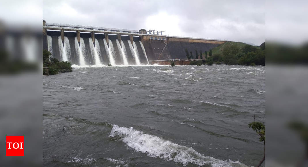 tamil-nadu-dams-overflow-high-alert-along-thamirabarani-chennai