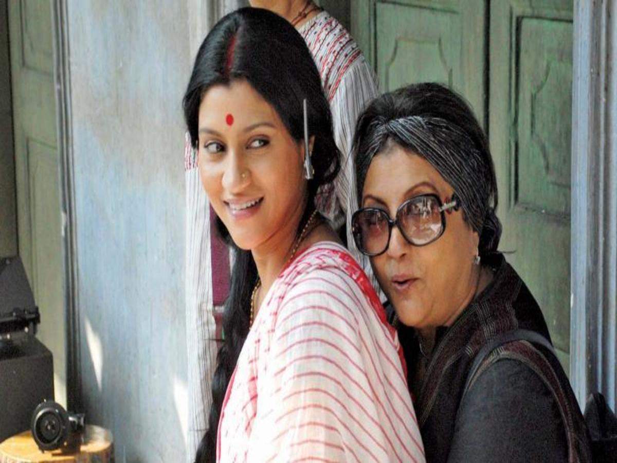 Mum Aparna Sen Didn T Let Konkona Watch Commercial Movies Bengali Movie News Times Of India