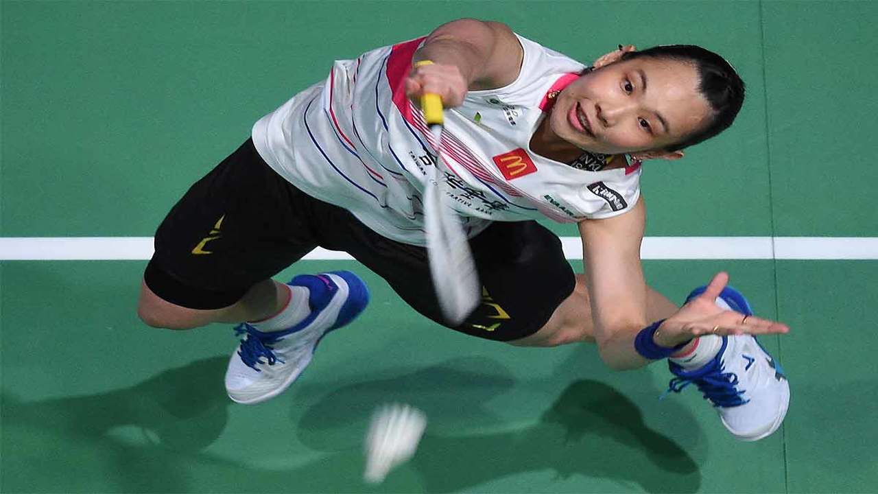 Top-ranked Tai breezes into quarter-finals of Thailand Open Badminton News