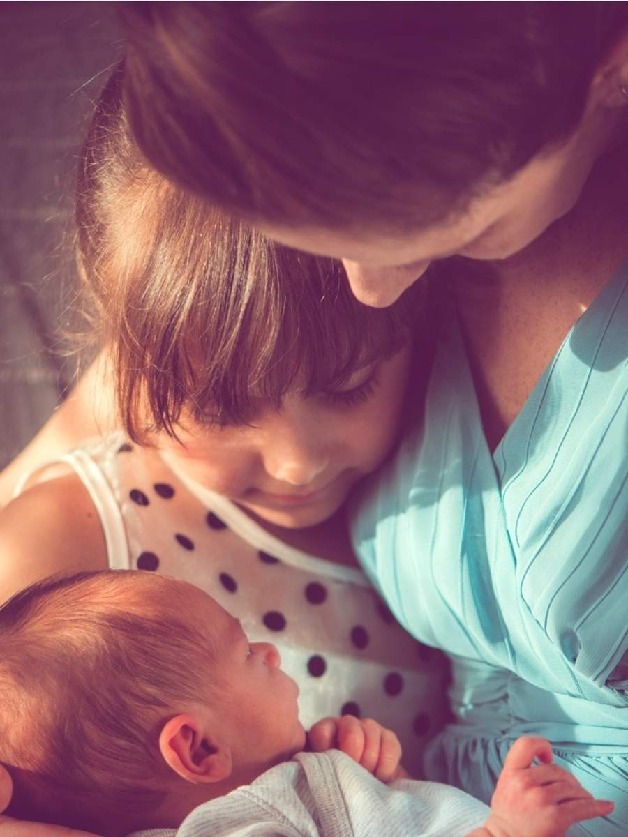 How To Help Your Firstborn Adjust With The Little One | Times Of India