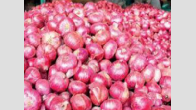 Nashik: 10% drop in average wholesale onion price at Lasalgaon