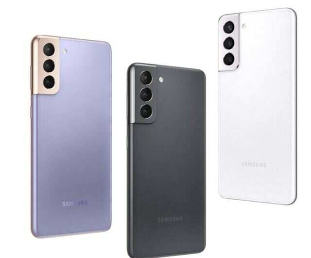 Samsung Galaxy S21 vs Samsung Galaxy S20 : What buyers can get in Rs 20,000 extra Samsung Galaxy S21 vs Samsung Galaxy S20 : What buyers can get in Rs 20,000 extra