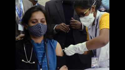 Covid-19 vaccination drive begins in West Bengal, doctor gets 1st shot