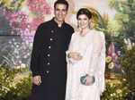 Akshay Kumar and Twinkle Khanna celebrate 20th wedding anniversary