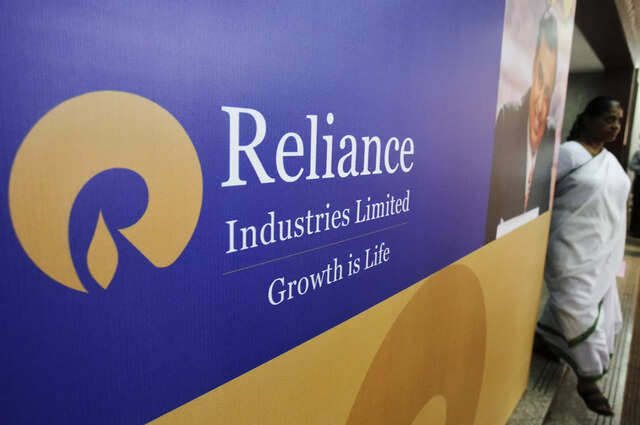 Reliance to embed e-commerce app into WhatsApp within six months: Report Reliance to embed e-commerce app into WhatsApp within six months: Report